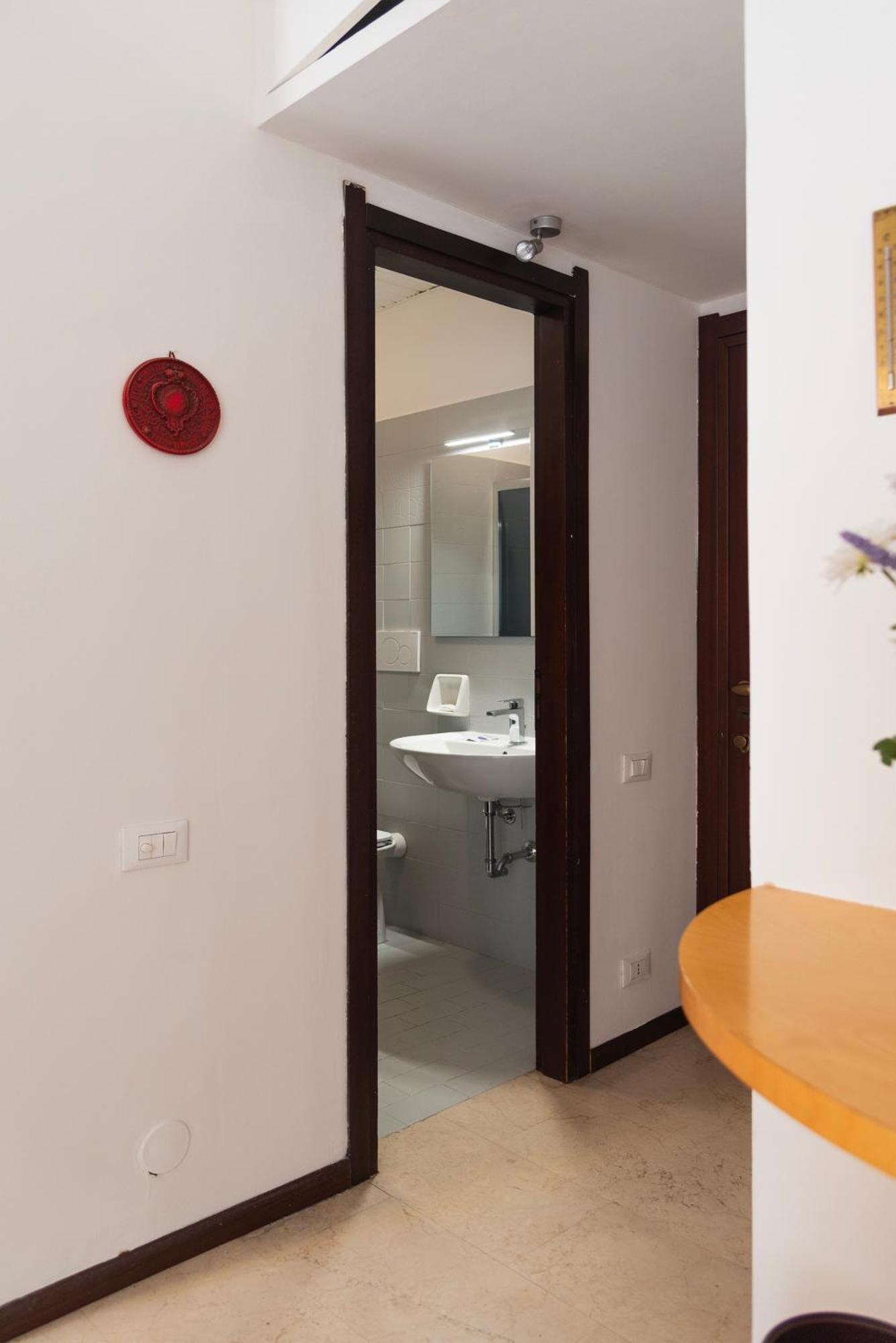 Youhosty - Lecco 11 Apartamento Milán